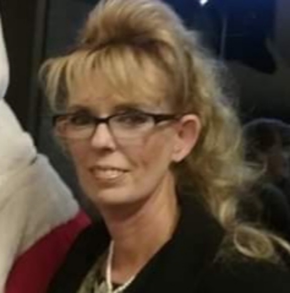 Meet your Posher, Christine - Picture 3 of 3